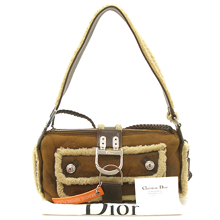 Dior(ũ����î���) ����Ƽ�� ������ �ö���Ʈ ����� �̹���2 - ���̺��� �߰���ǰ