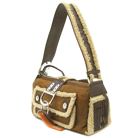 Dior(ũ����î���) ����Ƽ�� ������ �ö���Ʈ ����� �̹���3 - ���̺��� �߰���ǰ