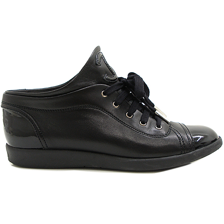 Chanel(����) G25313Y01552 2011���� ������ ������ ����Ŀ�� [�б�������] �̹���4 - ���̺��� �߰���ǰ