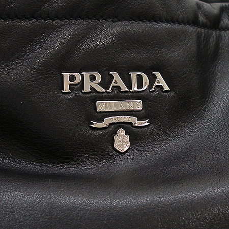 Prada(�����) BR3789 �������� ����ΰ� ���麧Ʈ��� ����� [��������] �̹���4 - ���̺��� �߰���ǰ