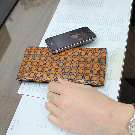 Ferragamo(��󰡸�) 66 3552 ��ġ�� �ΰ� ��� ������ �̹���5 - ���̺��� �߰���ǰ