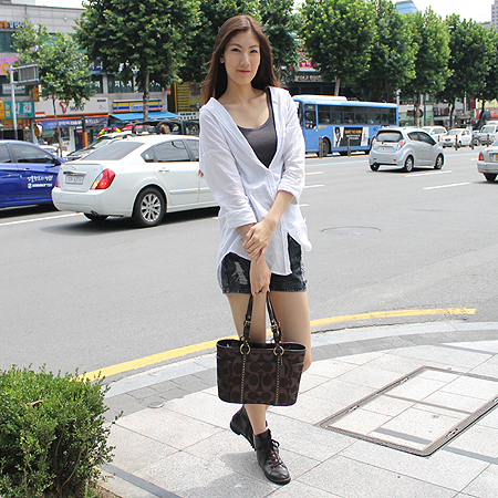 Coach(��ġ) �ñ׳�ó �ڰ��� ¡ ��� ��Ʈ�� �̹���5 - ���̺��� �߰���ǰ
