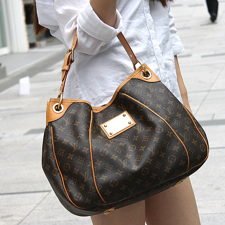 Louis Vuitton(���̺���) M56382 ���׷� ĵ���� �������� PM ����� �̹���6 - ���̺��� �߰���ǰ