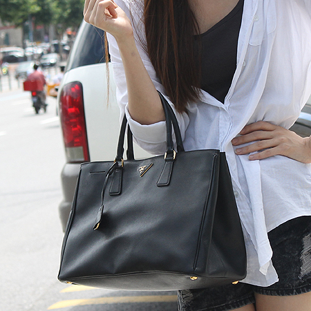 Prada(�����) BN1786 ���ǾƳ� ���� ���� ��Ʈ�� [�б�������] �̹���6 - ���̺��� �߰���ǰ