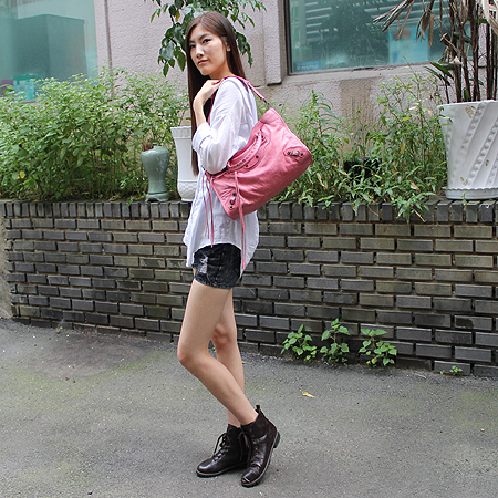 Balenciaga(�߷��þư�) 115748 CLASSIC (Ŭ����) CITY (��Ƽ) 2WAY + �����ſ� �̹���6 - ���̺��� �߰���ǰ