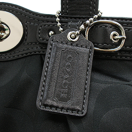 Coach(��ġ) �ñ׳��� �к긯 ����� �̹���4 - ���̺��� �߰���ǰ