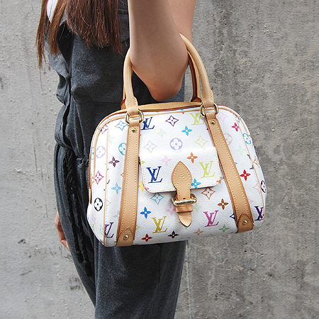 Louis Vuitton(���̺���) M40096 ���׷� ��Ƽ ȭ��Ʈ �����Ƕ� ��Ʈ�� [�б�������] �̹���6 - ���̺��� �߰���ǰ