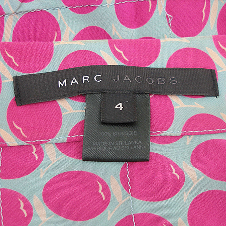 Marc_Jacobs(��ũ�����߽�) ��ĿƮ �̹���3 - ���̺��� �߰���ǰ