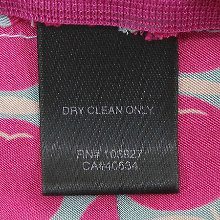 Marc_Jacobs(��ũ�����߽�) ��ĿƮ �̹���4 - ���̺��� �߰���ǰ