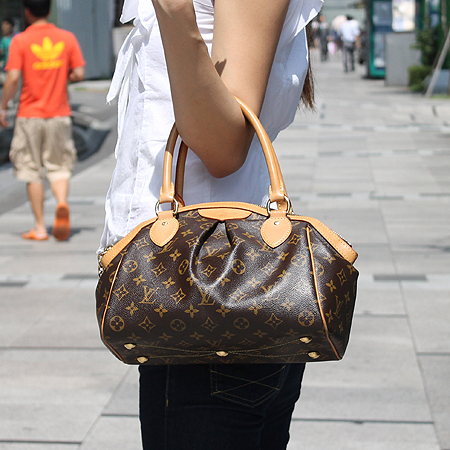 Louis Vuitton(���̺���) M40143 ���׷� ĵ���� Ƽ����PM ��Ʈ�� �̹���6 - ���̺��� �߰���ǰ