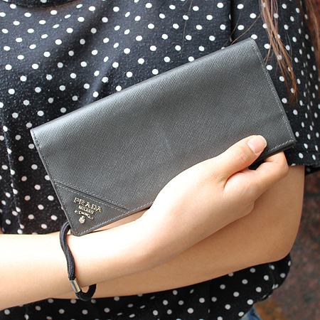 Prada(�����) 2M0836 ���� ���ǾƳ� ����ΰ� ������ [��������] �̹���5 - ���̺��� �߰���ǰ