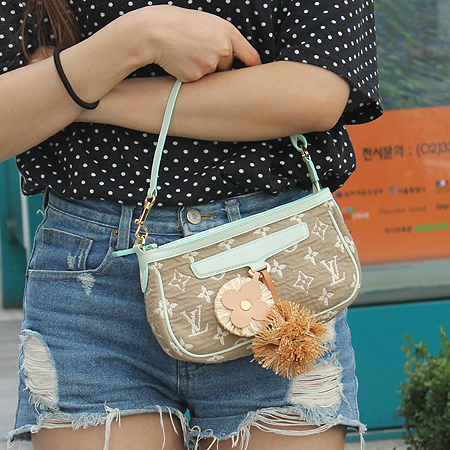 Louis Vuitton(���̺���) M93068 ���׷� SABBIA ����Ʈ �Ǽ��縮 �Ŀ�ġ ����� [�ϻ����] �̹���6 - ���̺��� �߰���ǰ