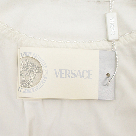 Versace(������ü) Ƽ �̹���6 - ���̺��� �߰���ǰ