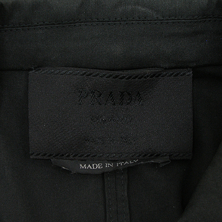 Prada(�����) ���� �̹���3 - ���̺��� �߰���ǰ