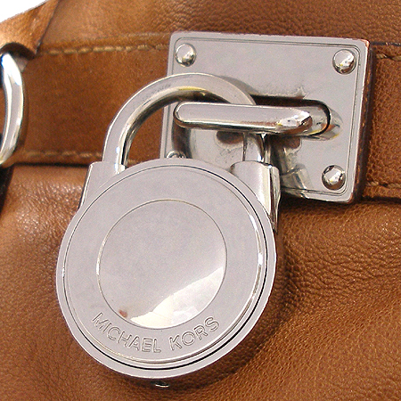 MICHAELKORS (����Ŭ�ھ) �ع��� ���� Goatskin(���Ұ���) L������ 2-WAY �̹���4 - ���̺��� �߰���ǰ