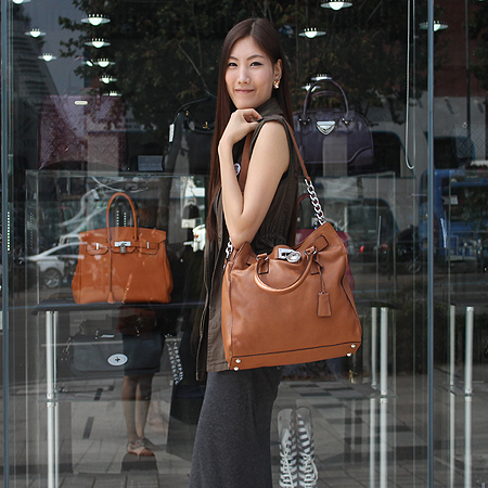 MICHAELKORS (����Ŭ�ھ) �ع��� ���� Goatskin(���Ұ���) L������ 2-WAY �̹���6 - ���̺��� �߰���ǰ