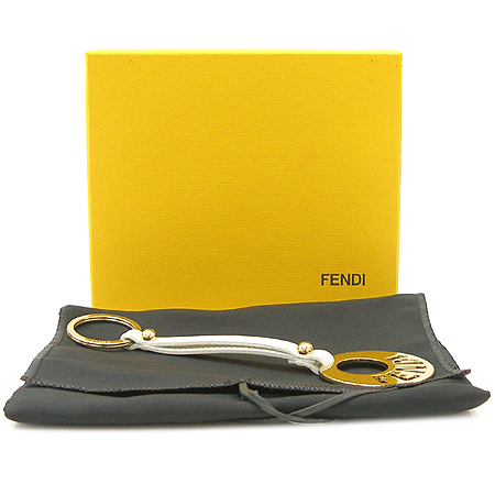 Fendi(���) ŰȦ�� �̹���2 - ���̺��� �߰���ǰ