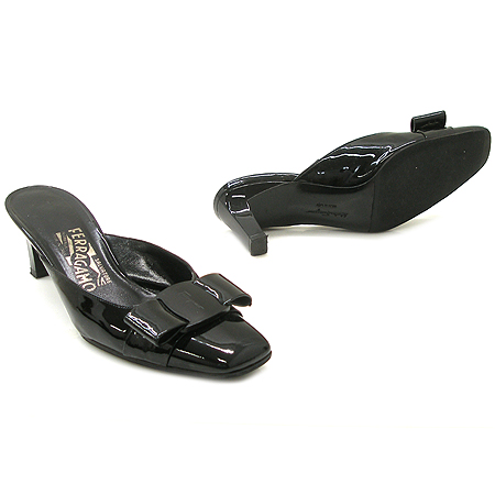 Ferragamo(��󰡸�) �ٶ� ��� ���̴�Ʈ ���� �̹���2 - ���̺��� �߰���ǰ