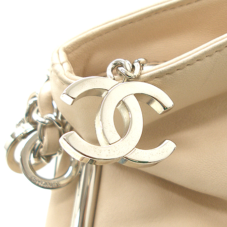 Chanel() Ų ̺ ÷  ü  ̹4 - ̺ ߰ǰ