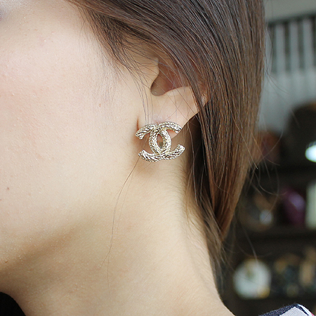 Chanel(����) A19806Y02004 COCO �ΰ� ��Ż �Ͱ��� �̹���5 - ���̺��� �߰���ǰ