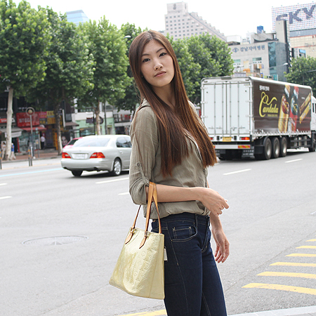 Louis Vuitton(���̺���) M91055 ���׷� ������ �޽��� ����� �̹���6 - ���̺��� �߰���ǰ