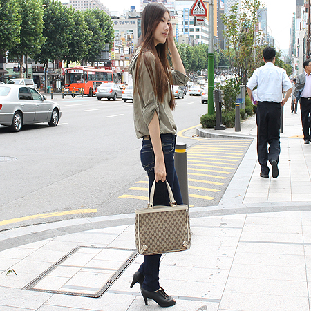 Gucci(����) 170004 GG�ΰ� �ڰ��� ��Ʈ�� �̹���5 - ���̺��� �߰���ǰ