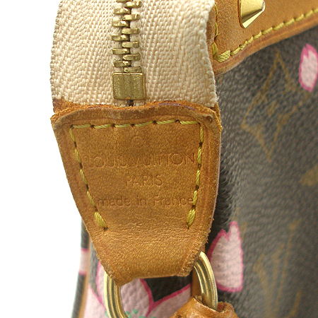 Louis Vuitton(���̺���) M92006 ���׷� ü�� ���� �Ŀ�ġ ����� �̹���3 - ���̺��� �߰���ǰ
