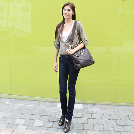 MULBERRY(�ֹ���) ���� ���� ��Ʈ�� + ũ�ν� ��Ʈ�� [�ϻ���] �̹���5 - ���̺��� �߰���ǰ