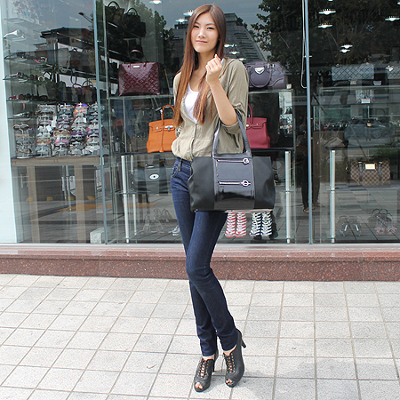 Ferragamo(��󰡸�) 21 2841 ������ ��� �к긯 ����� [�б�����������2ȣ��] �̹���6 - ���̺��� �߰���ǰ
