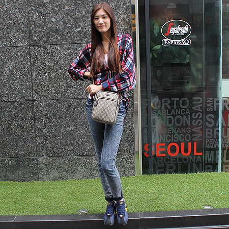 Gucci(����) 233268 GG �ΰ� PVC ũ�ν��� �̹���5 - ���̺��� �߰���ǰ