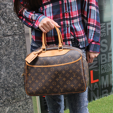 Louis Vuitton(���̺���) M47270 ���׷� ĵ���� ���� ��Ʈ�� �̹���6 - ���̺��� �߰���ǰ