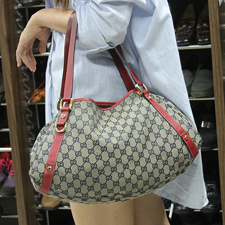 Gucci(����) 130736 GG �ΰ� �ڰ��� ȣ�� ����� �̹���6 - ���̺��� �߰���ǰ