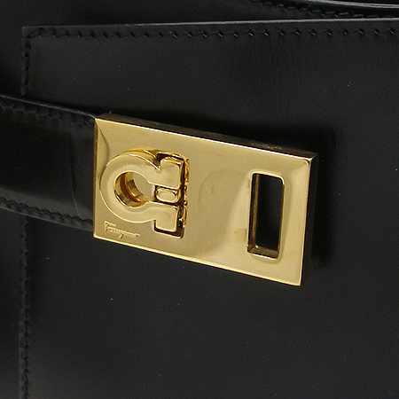 Ferragamo(��󰡸�) 21 0170 ���� ��ġ�� ��� ���� ����� �̹���3 - ���̺��� �߰���ǰ
