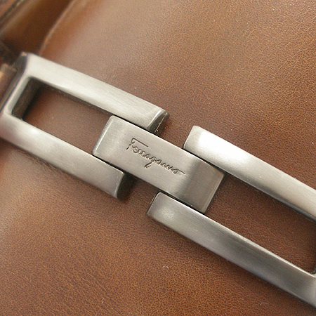 Ferragamo(󰡸) LAVORAZIONE ORIGINALE   ̹5 - ̺ ߰ǰ