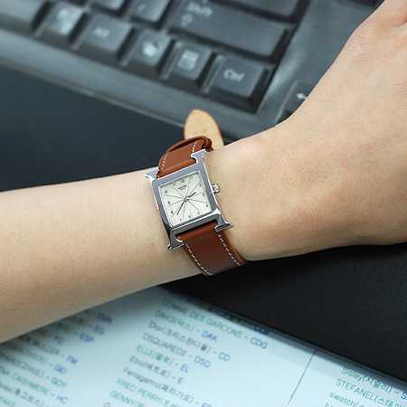 Hermes(�����޽�) HH1.210 H-OUR ���� ���Ʈ ����׹�� ������ð� [��������] �̹���6 - ���̺��� �߰���ǰ