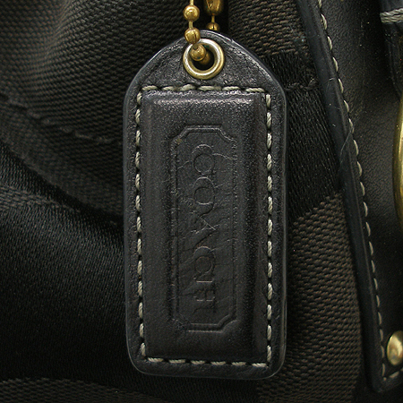 Coach(��ġ) �ñ׳�ó �ڰ��� ����� �̹���4 - ���̺��� �߰���ǰ