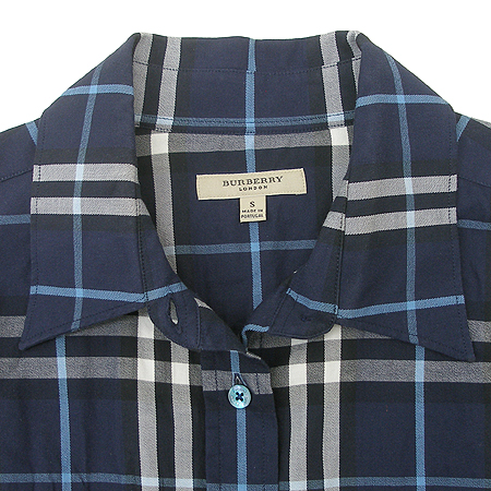 Burberry(������) ���� �̹���4 - ���̺��� �߰���ǰ