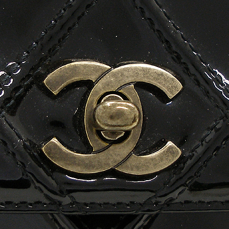 Chanel() ̴Ʈ ϵ Ƽġ ÷  ̹4 - ̺ ߰ǰ