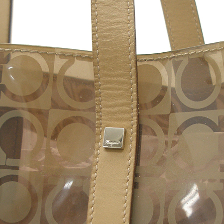 Ferragamo(��󰡸�) 21 2433 ��ġ�� �ΰ� ��ġ ����� + ���� �Ŀ�ġ �̹���4 - ���̺��� �߰���ǰ
