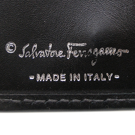 Ferragamo(��󰡸�) 66 6510 ���� ��Ƽġ 6 ŰȦ�� ���� �̹���3 - ���̺��� �߰���ǰ