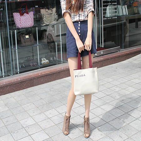 Prada(�����) ���̺��� �÷� ���� ����� �̹���5 - ���̺��� �߰���ǰ