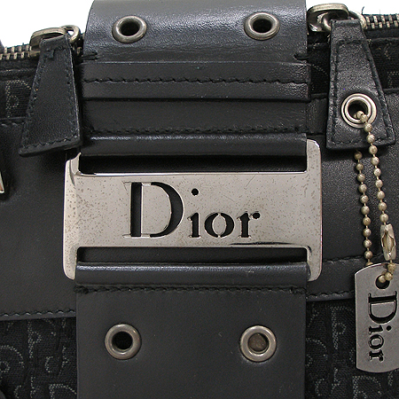 Dior(ũ����î���) ��÷ΰ� �ڰ��� ��Ʈ�� �̹���4 - ���̺��� �߰���ǰ