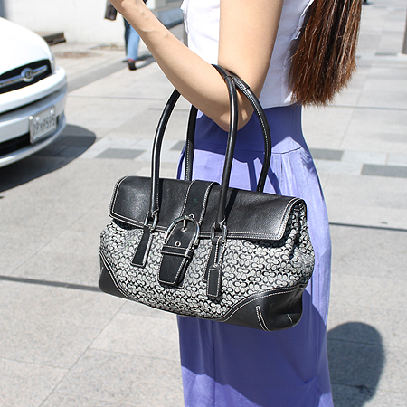 Coach(��ġ) �ñ׳��� �ΰ� ���� ��Ƽġ ��Ʈ�� �̹���6 - ���̺��� �߰���ǰ