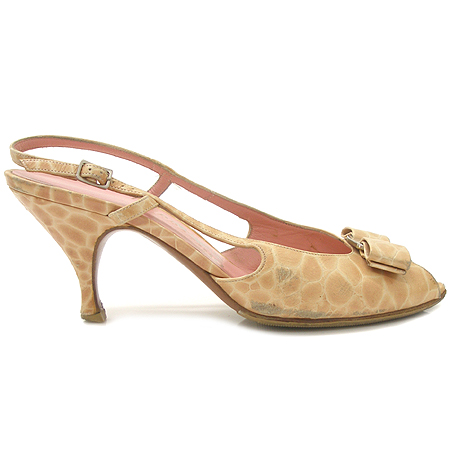 Ferragamo(��󰡸�) ������ �Ǿ����� ������ ���� �̹���3 - ���̺��� �߰���ǰ
