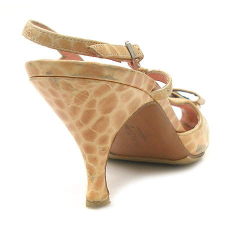 Ferragamo(��󰡸�) ������ �Ǿ����� ������ ���� �̹���4 - ���̺��� �߰���ǰ