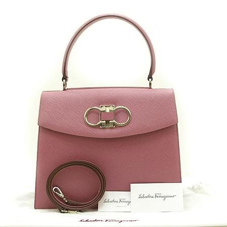 Ferragamo(��󰡸�) ���� ��ġ�� ��� ��Ʈ�� + ��� ��Ʈ�� �̹���2 - ���̺��� �߰���ǰ
