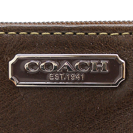 Coach(��ġ) �ñ׳�ó �ڰ��� �Ŀ�ġ �̹���3 - ���̺��� �߰���ǰ
