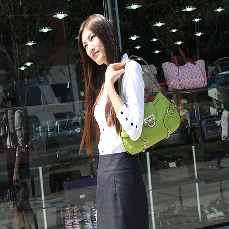 Ferragamo(��󰡸�) 21 5356 ���� ��ġ�Ϸΰ� ����� �̹���6 - ���̺��� �߰���ǰ