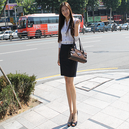 Ferragamo(��󰡸�) 21 4913 �����̵� ��ġ�Ϸΰ� ����� �̹���5 - ���̺��� �߰���ǰ