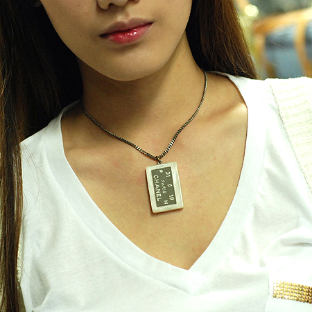 Chanel(����) ��Ż �簢 �÷���Ʈ ü�� ����� �̹���6 - ���̺��� �߰���ǰ